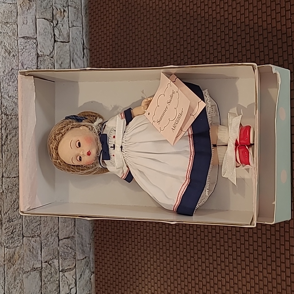 Madame Alexander Summer Sailing 8" Doll 40640